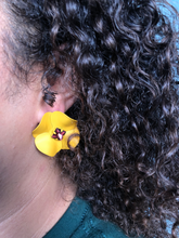 Load image into Gallery viewer, Harvest Earrings
